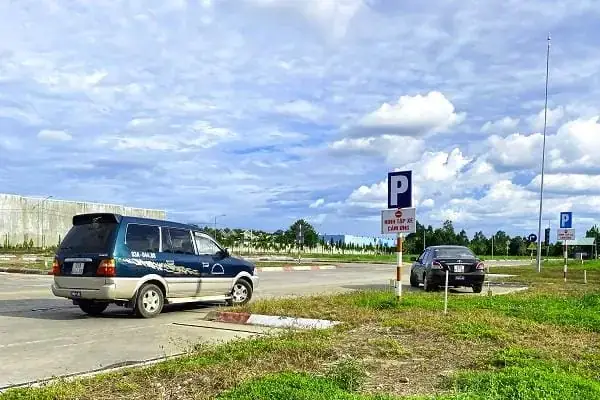 Các Bước Chuẩn Bị Cốt Lõi Cho Ứng Viên Lái Xe Chuyên Nghiệp