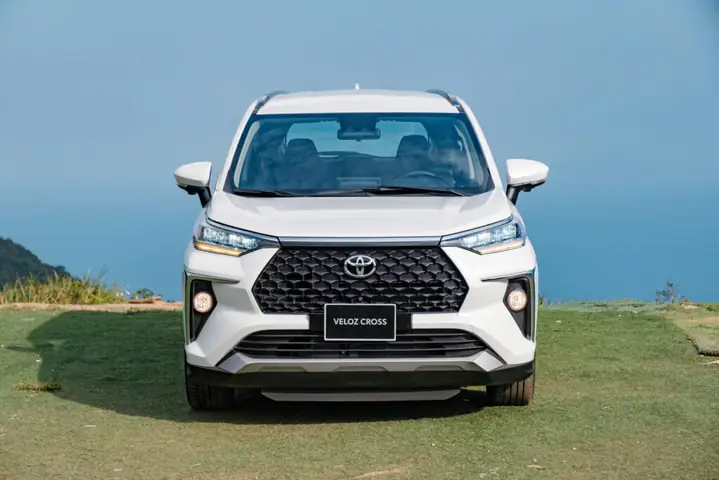 Xe Ô Tô Dưới 1 Tỷ – Toyota Veloz Cross Xe Ô Tô Dưới 1 Tỷ – Toyota Veloz Cross