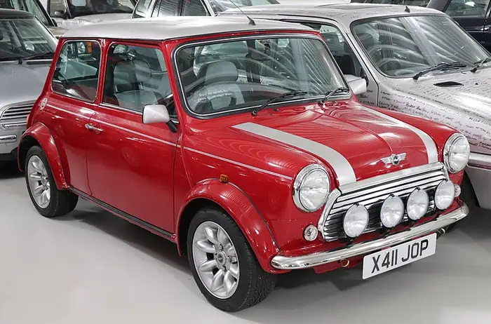 Những Điều Thú Vị Ít Người Biết Về Chiếc Xe Đặc Biệt Của Mr. Bean Ảnh 4