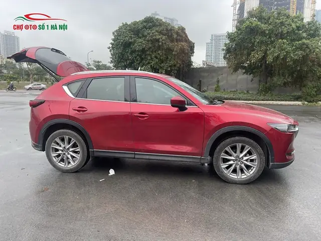 Ngoại Thất Của Xe Ô Tô Cũ Mazda Cx5 2.0 Luxury 2020