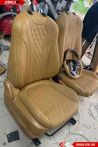 Xe Ô Tô Mercedes 5 Chỗ