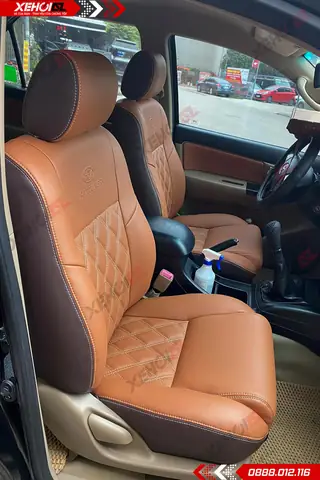 Xe Ô Tô Mercedes 5 Chỗ