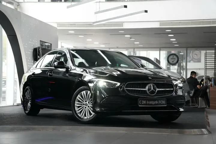 Xe Ô Tô Mercedes C200