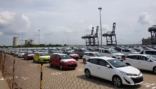 Nhập Khẩu Xe Ô Tô Từ Nhật Bản, Trung Quốc, Đức Tăng Mạnh