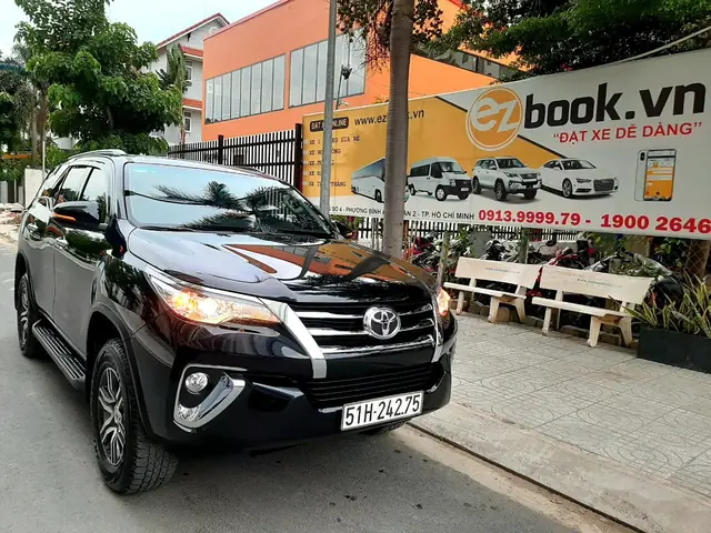 Bảng Giá Thuê Xe 7 Chỗ Dành Cho Gia Đình 1 Ngày