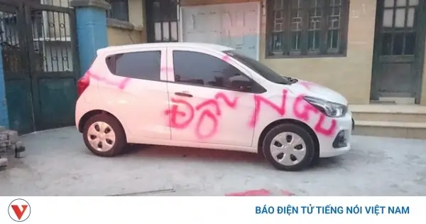Đập Phá Xe Ô Tô Đỗ Sai Quy Định Bị Xử Lý Như Thế Nào