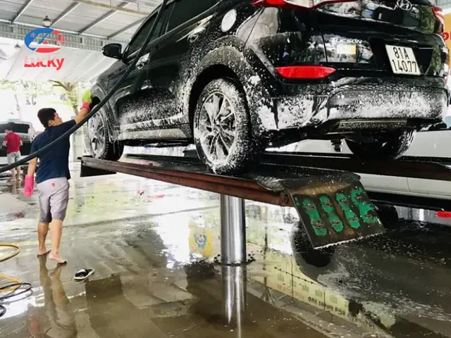 Cách Rửa Gầm Xe Ô Tô An Toàn- Hiệu Quả Cách Rửa Gầm Xe Ô Tô An Toàn- Hiệu Quả
