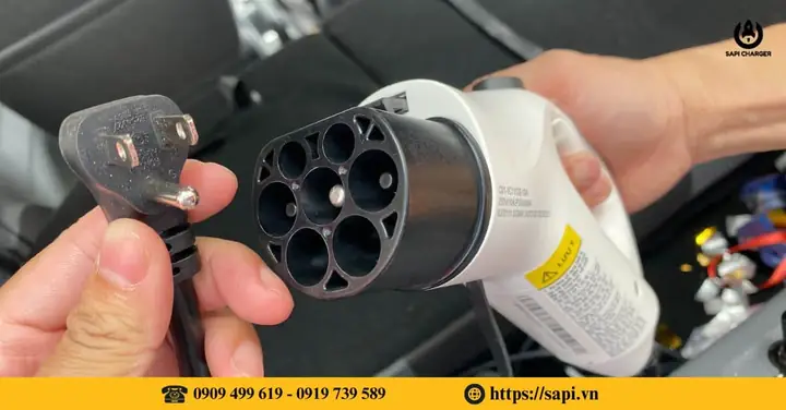 Cảnh Báo Khi Sạc Pin: Cảnh Báo Khi Sạc Pin: