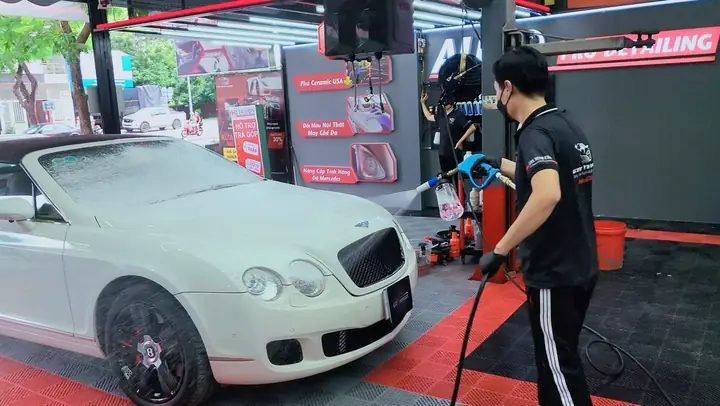 Rửa Xe Ô Tô Sạch, An Toàn