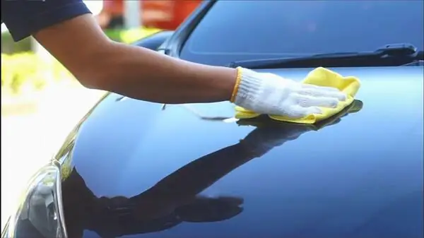 Một Vài Lưu Ý Khi Rửa Xe Ô Tô Để Không Làm Ảnh Hưởng Đến Xe