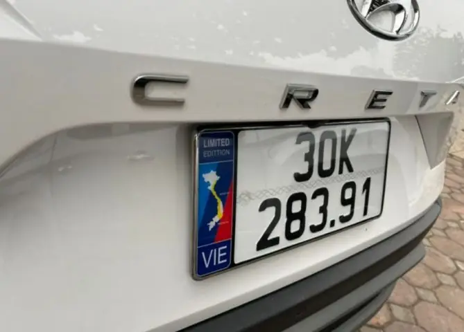 Ép Biển Số Xe Ô Tô Hà Nội: Quy Trình Chuẩn