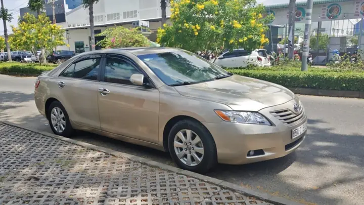 Chia Sẻ Hành Trình Lần Đầu Mua Xe Của Em - Camry Le Nhập Mỹ Đời ...