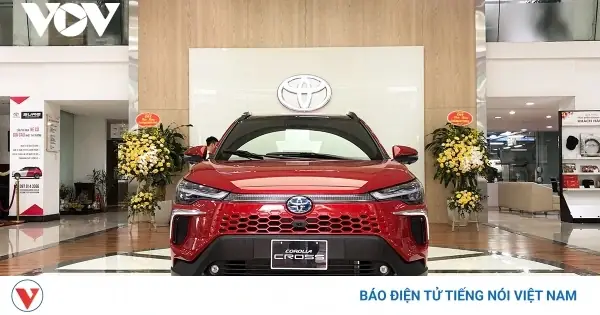Các Mẫu Xe Ô Tô Liên Tiếp Giảm Giá Những Tháng Cuối Năm