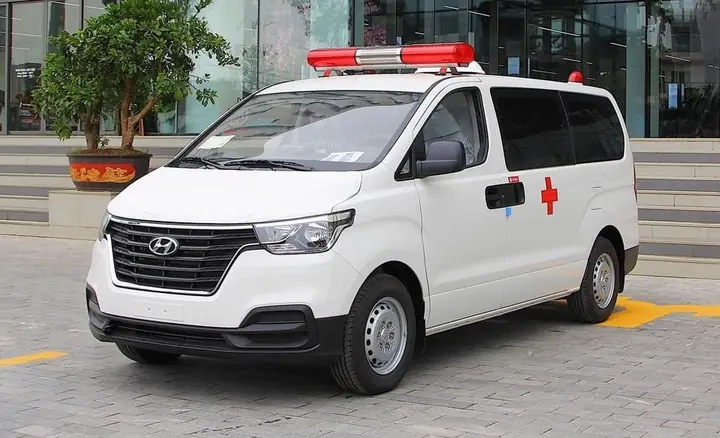 Giá Xe Cứu Thương Starex Bao Nhiêu?