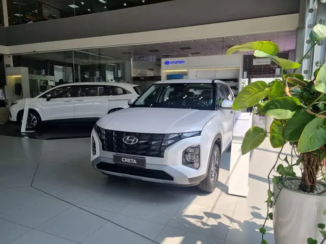 Xe Hyundai 5 Chỗ, Gầm Cao, Giá Rẻ: Venue, Creta - Hyundai Ngọc ... Xe Hyundai 5 Chỗ, Gầm Cao, Giá Rẻ: Venue, Creta - Hyundai Ngọc ...