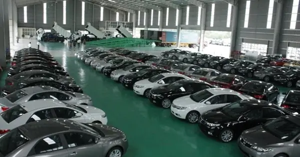 Thaco Chi Gần 300 Triệu Usd Nhập 11.000 Xe Ô Tô Trong Năm 2015 ...