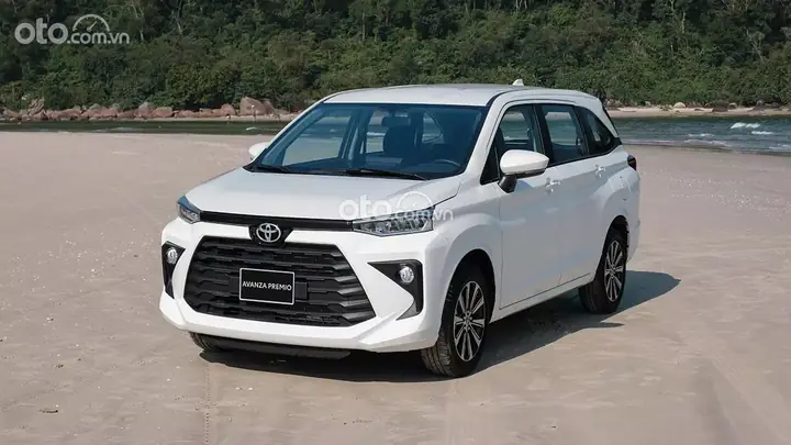 Giá Xe Toyota Avanza Premio Kèm Ưu Đãi Tháng 1/2026