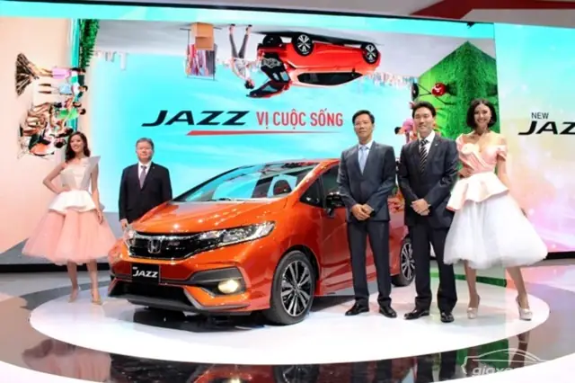Honda Jazz Cũ: Đánh Giá Xe, Bảng Giá Bán (12/2025)