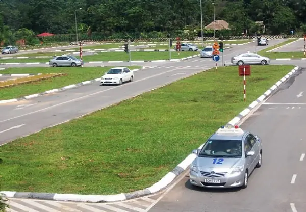 Trung Tâm Đào Tạo Lái Xe Ô Tô B1, B2, C C500 – Học Viện An Ninh