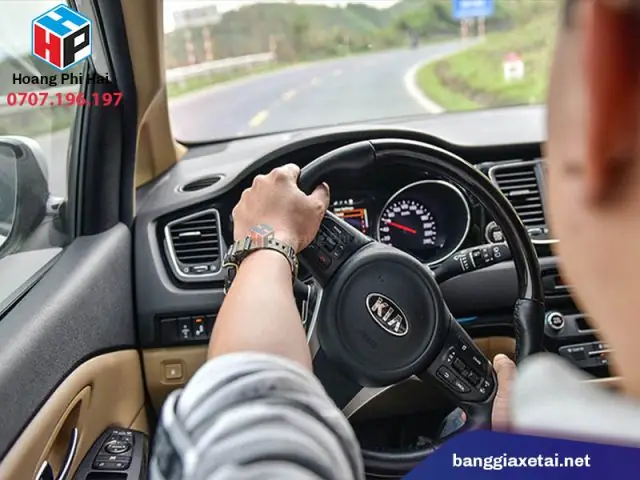 Điều Chỉnh Gương Chiếu Hậu Và Kiểm Soát Điểm Mù