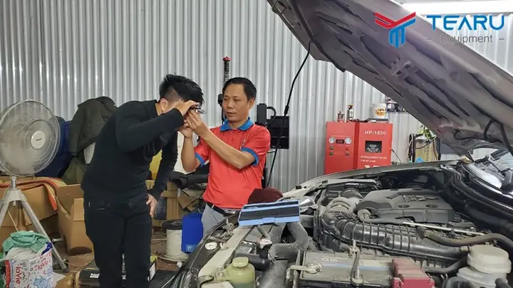 Vì Sao Việc Súc Rửa Két Nước Mát Trên Xe Ô Tô Là Cần Thiết? Vì Sao Việc Súc Rửa Két Nước Mát Trên Xe Ô Tô Là Cần Thiết?