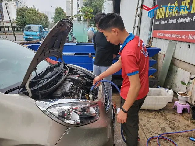 Xác Định Vị Trí Két Nước Mát Và Vệ Sinh Bên Ngoài Trước Xác Định Vị Trí Két Nước Mát Và Vệ Sinh Bên Ngoài Trước