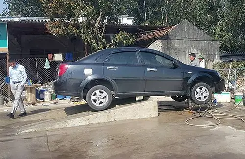 Nên Tìm Hiểu Mật Độ Bố Trí Của Các Tiệm Rửa Xe Ô Tô Kết Hợp Rửa Nội Thất Khi Chọn Mặt Bằng Rửa Xe Ô Tô