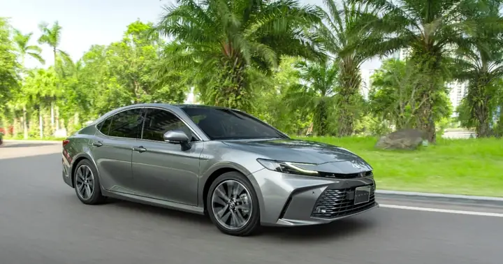 Miễn Thuế Trước Bạ Nhiều Mẫu Xe, Toyota Tăng Tốc Cho Cuộc Đua ...