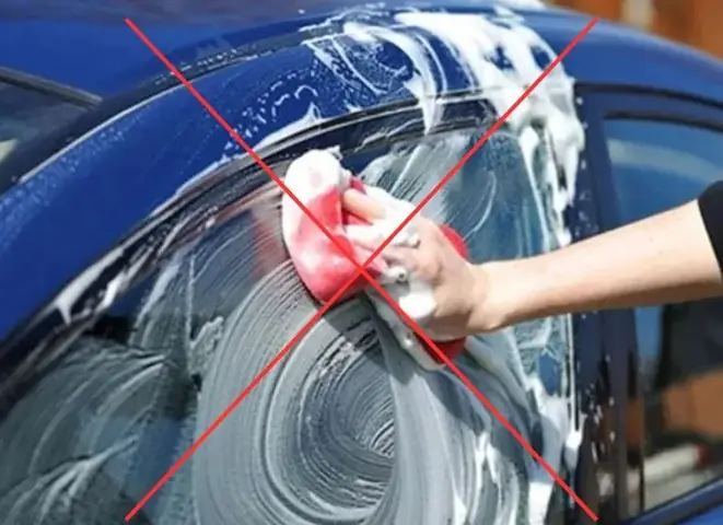 Lỗi Thường Gặp Khi Rửa Xe Ô Tô Đúng Cách Tại Nhà Cần Tránh Ngay