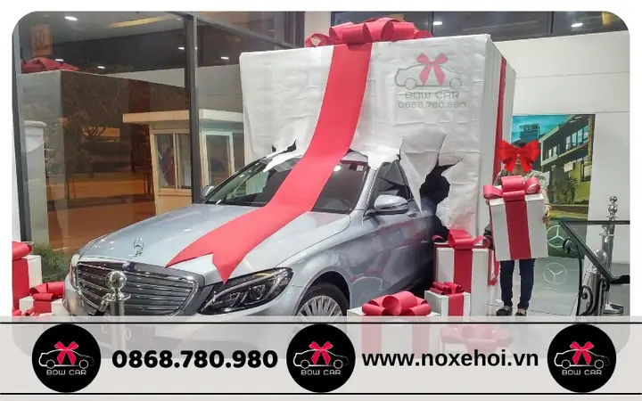 Dịch Vụ Làm Nơ Giao Xe Hơi Đẹp Cho Showroom Ô Tô