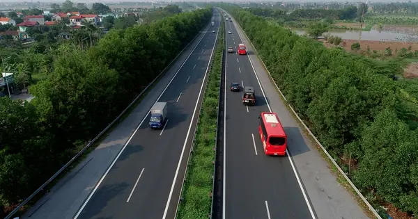 Chi Tiết Mức Thu Phí Đường Bộ Mới Từ 1/2/2024 Chi Tiết Mức Thu Phí Đường Bộ Mới Từ 1/2/2024