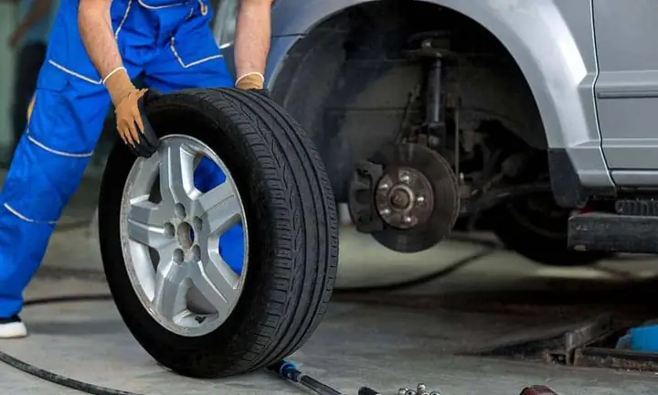 Khi Nào Nên Thay Lốp Xe Ô Tô? - Ảnh 1.