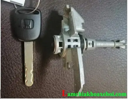 Sửa Ổ Khóa Xe Ô Tô Honda Civic, City, Crv Tại Thái Bình Giá Rẻ