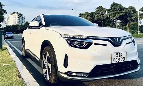 Thuê Xe Tự Lái Hà Nội -12 Đơn Vị Uy Tín, Giá Thuê & Thủ Tục