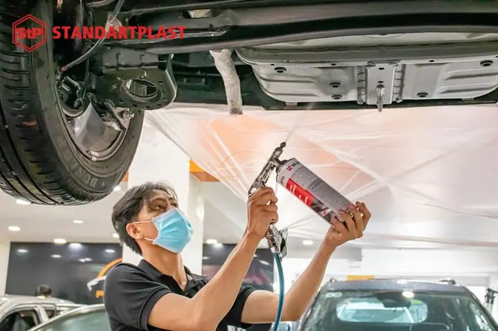 Sử Dụng Sơn Xịt Phủ Gầm Sử Dụng Sơn Xịt Phủ Gầm