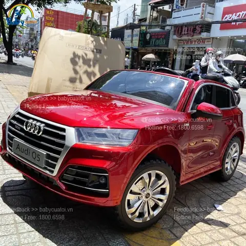Xe Ô Tô Điện Trẻ Em Bản Quyền Audi Q5 Với 2 Chỗ Ngồi Rộng Rãi Xe Ô Tô Điện Trẻ Em Bản Quyền Audi Q5 Với 2 Chỗ Ngồi Rộng Rãi