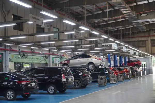 Tiếng “rè Rè” Hoặc “u U” Khi Xe Chạy Thẳng Ở Tốc Độ Cao