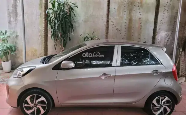 Mua Bán Xe Ô Tô Cũ Giá Dưới 300 Triệu Tại Hà Nội