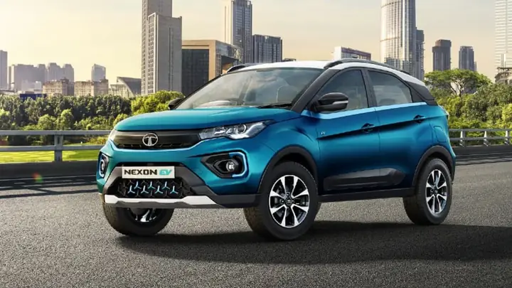 Xe Hơi Giá Rẻ Của Ấn Độ Xuất Khẩu, Rẻ Như Cho Cũng Khó Bán Xe Hơi Giá Rẻ Của Ấn Độ Xuất Khẩu, Rẻ Như Cho Cũng Khó Bán