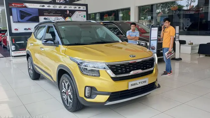 Người Việt Mua Sắm Ô Tô: Xe Gầm Cao Cỡ Nhỏ Ngày Càng Được Ưa Chuộng Người Việt Mua Sắm Ô Tô: Xe Gầm Cao Cỡ Nhỏ Ngày Càng Được Ưa Chuộng