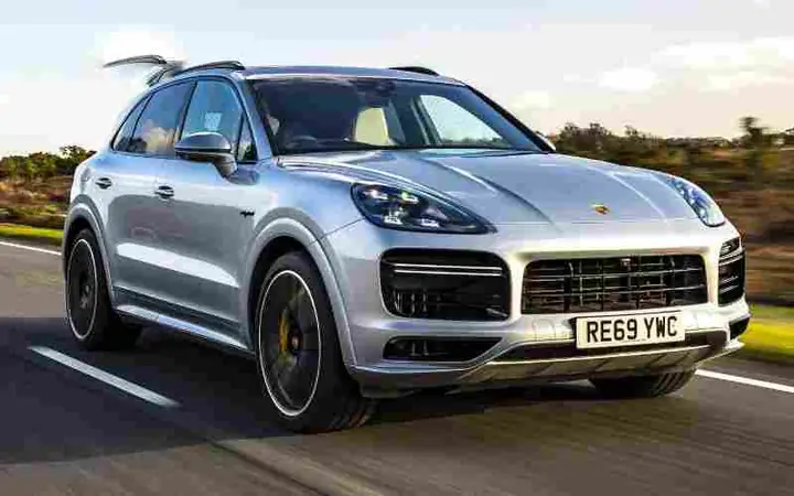 Chiêm Ngưỡng Nội Ngoại Thất Xe Porsche 7 Chỗ Trên Thị Trường
