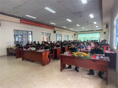 Bế Mạc Lớp Huấn Luyện Chuyển Loại Giấy Phép Lái Xe Ô Tô Dân Sự ... Bế Mạc Lớp Huấn Luyện Chuyển Loại Giấy Phép Lái Xe Ô Tô Dân Sự ...