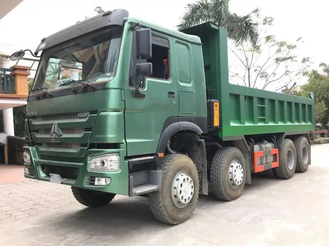 Ô Tô Tự Đổ Cnhtc 8x4 Ô Tô Tự Đổ Cnhtc 8x4