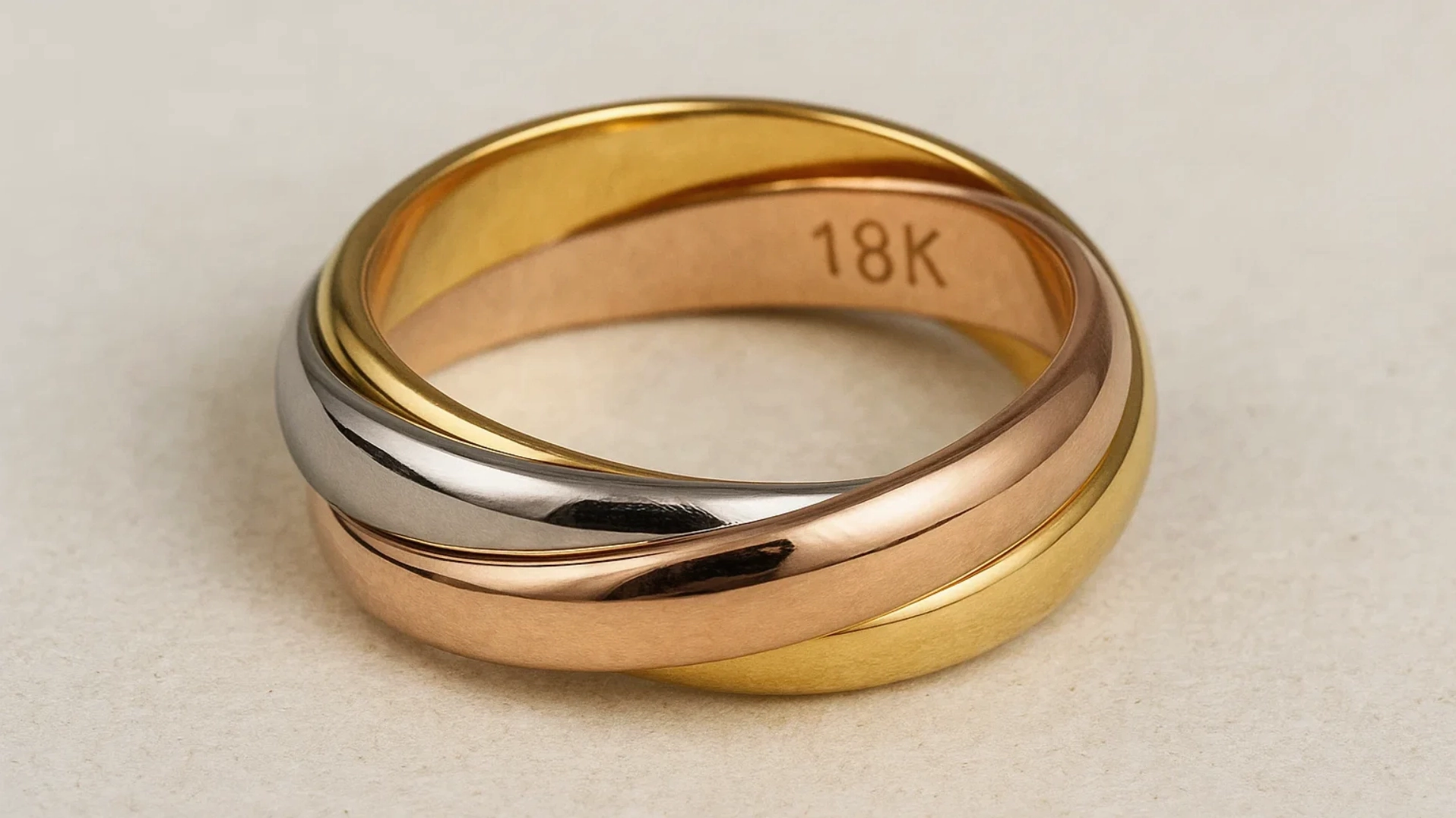 Vàng 18K: Kim Loại Quý Phái, Giá Trị và Ứng Dụng Thực Tế 2026 Các màu sắc phổ biến của vàng 18K: vàng, trắng, hồng