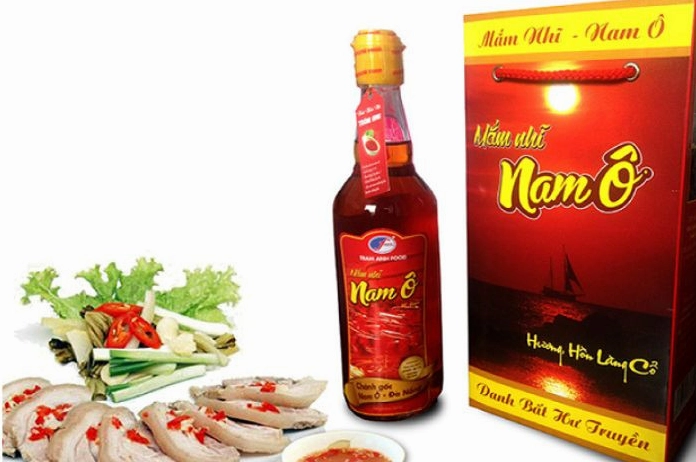 Chai nước mắm Nam Ô đặc sản Đà Nẵng