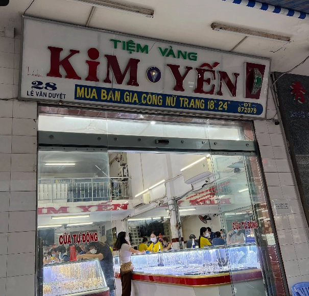 gia-vang-kim-yen-2026-du-bao-phan-tich-va-loi-khuyen-au-tu_318