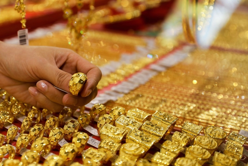 Vàng 18k Hôm Nay Bao Nhiêu 1 Chỉ? Dự Báo Giá 2026 Giá vàng nhẫn 18k trên thị trường