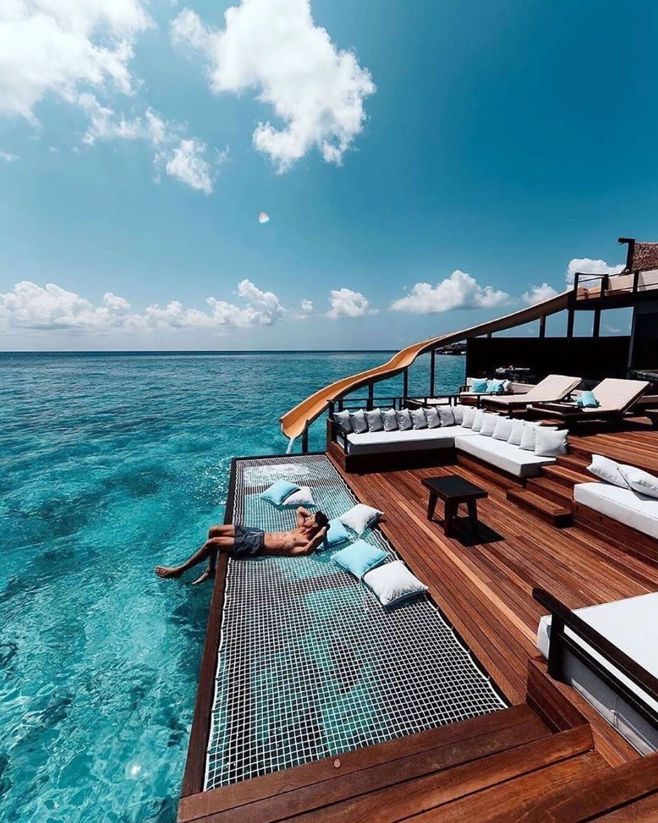 Hoạt động lặn biển ngắm san hô tại Maldives