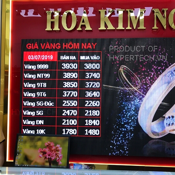 Giá Vàng Hoa Kim Nguyên Hôm Nay 2026: Dự Báo và Phân Tích Màn hình hiển thị giá vàng