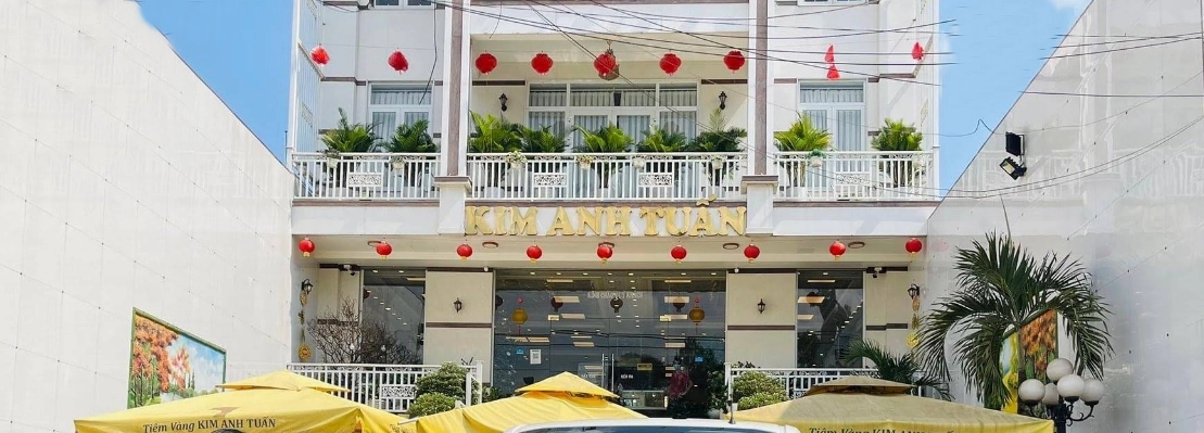 Mẫu trang sức tinh xảo tại Tiệm Vàng Kim Anh Tuấn